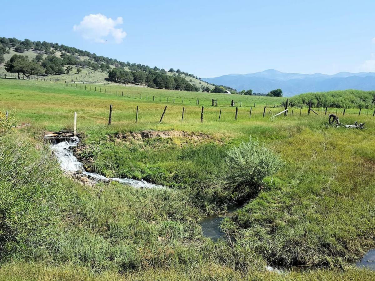 サライダ Private Retreat On Working Horse And Cattle Ranchヴィラ エクステリア 写真